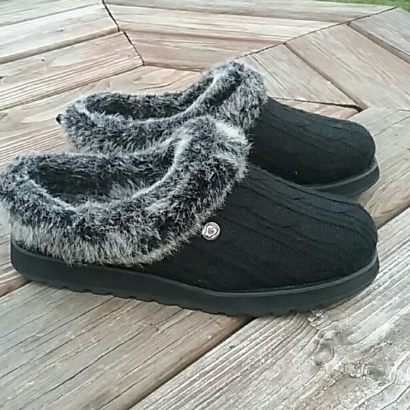 Skechers Shoes - Sketchers Clogs